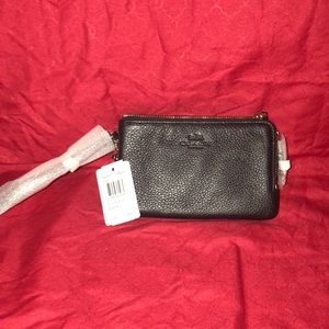 AUTH NWT Black Leather Coach Wallet / Wristlet